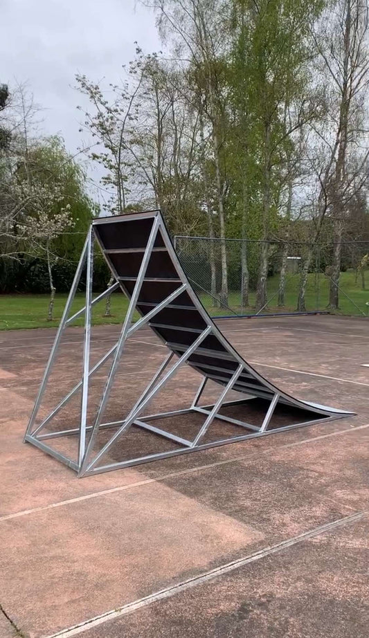 Mini ramp plan designed for BMX and pit bikes